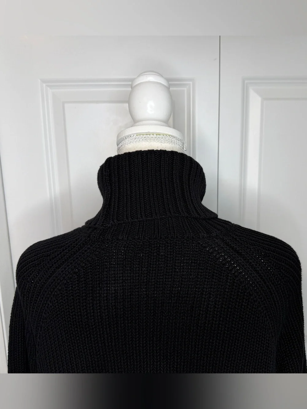 Kate Spade Black Turtleneck Knit Tunic Sweater XS Side Splits Cotton Cashmere